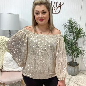 Vine & Love Sequin Off-Shoulder Blouse in Gold